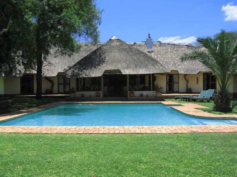 Mziki Safari Lodge Beestekraal  Exterior photo