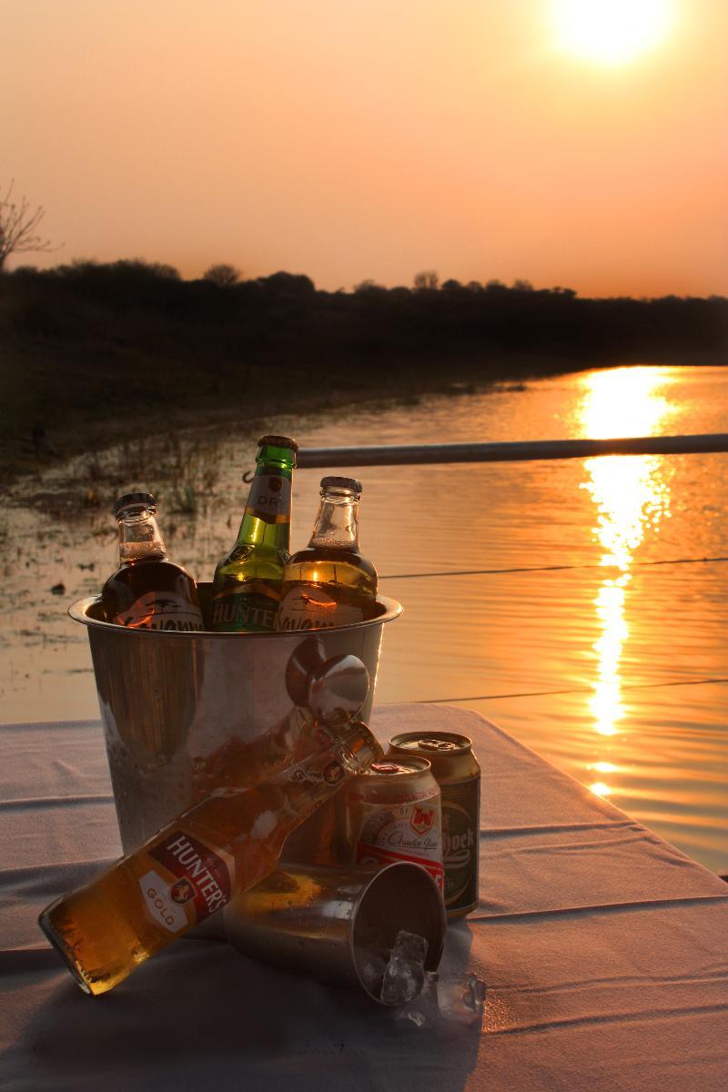 Mziki Safari Lodge Beestekraal  Exterior photo