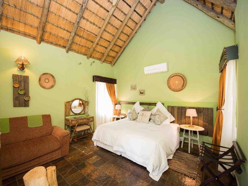 Mziki Safari Lodge Beestekraal  Exterior photo